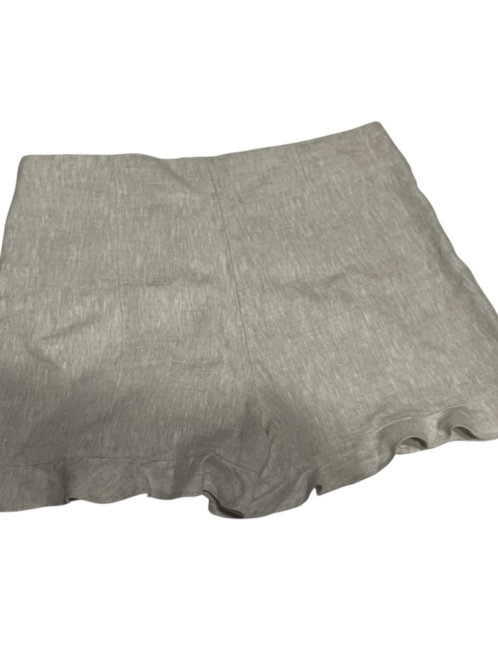 1 STATE Linen Ruffle Hem Shorts - Picture 2 of 6